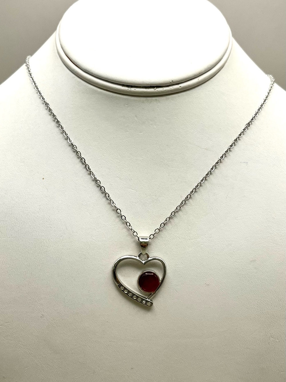 Red Heart Pendant Necklace Silver Tone Crystal Rhinestone open heart - Picture 3 of 4
